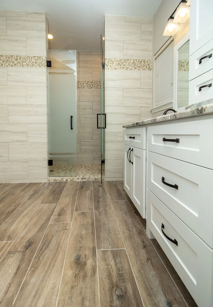 Rocky Hollow - Primary Bathroom by Griffin Design - Photo 11