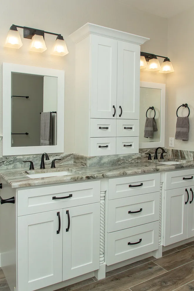 Rocky Hollow - Primary Bathroom by Griffin Design - Photo 41