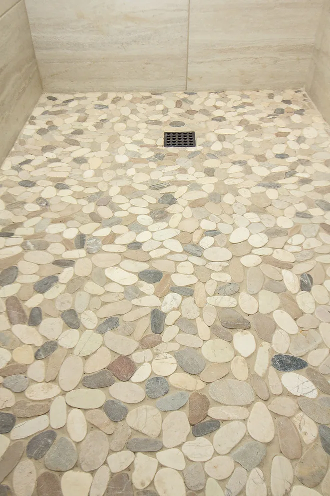 Rocky Hollow - Primary Bathroom by Griffin Design - Photo 36