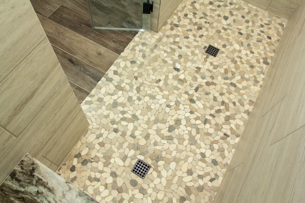 Rocky Hollow - Primary Bathroom by Griffin Design - Photo 7