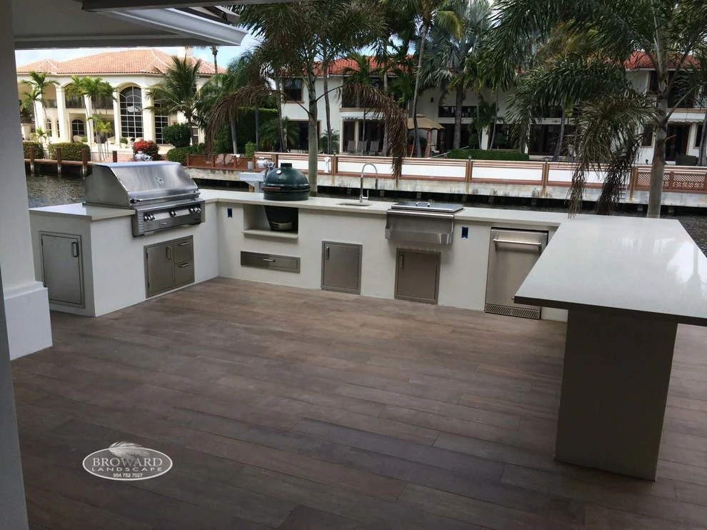 Modern Outdoor Kitchens & Bars by Broward Landscape, Inc. - Photo 2