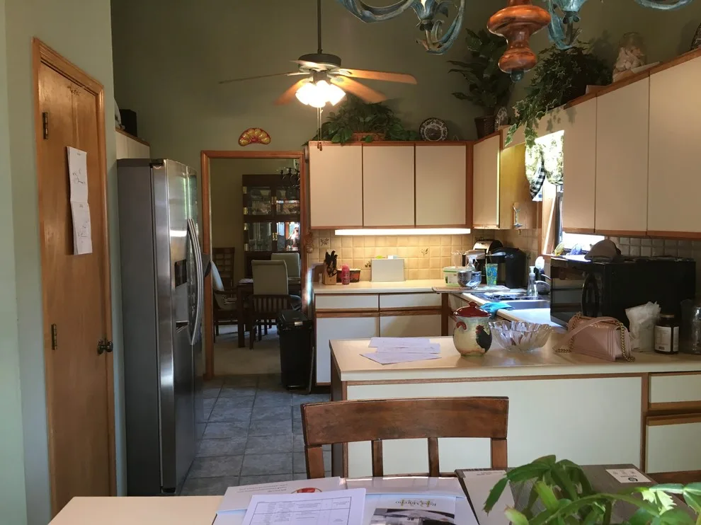 Roswell Classic Kitchen by Rosa Moreno Kitchens - Photo 4