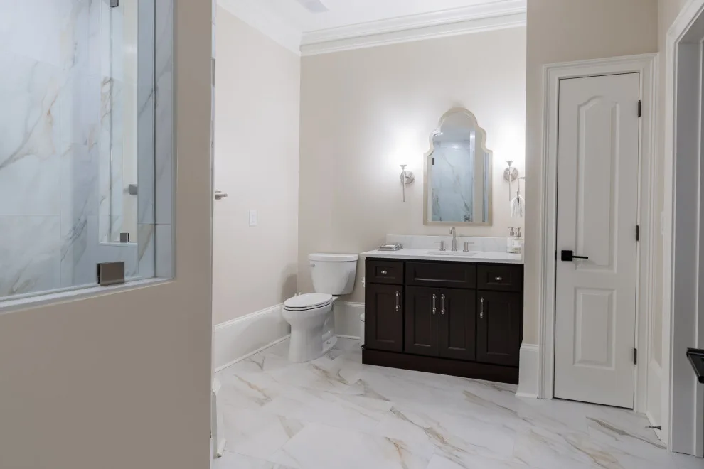 Roswell Transitional Housing by Interiors By Abraham - Photo 34