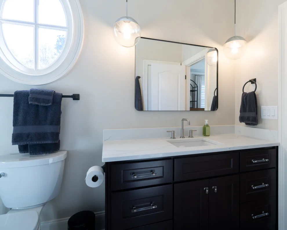 Roswell Transitional Housing by Interiors By Abraham - Photo 12