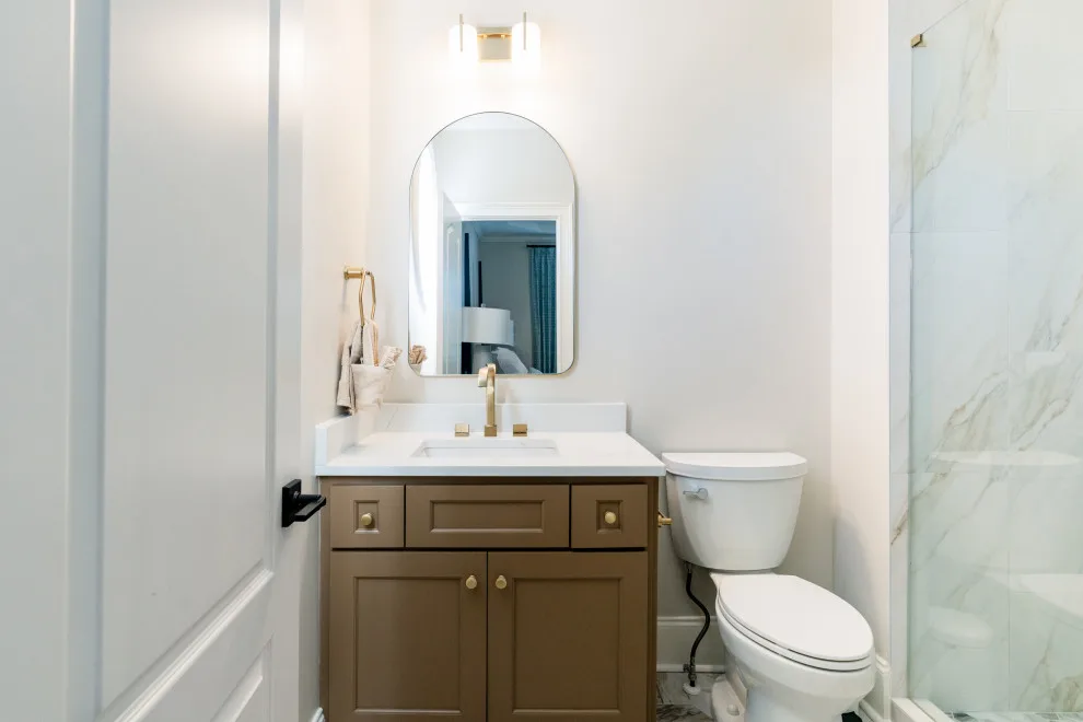 Roswell Transitional Housing by Interiors By Abraham - Photo 14