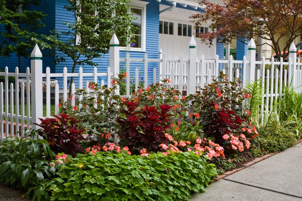 Quirky Queen Anne Garden by Cambium Inc. - Photo 4