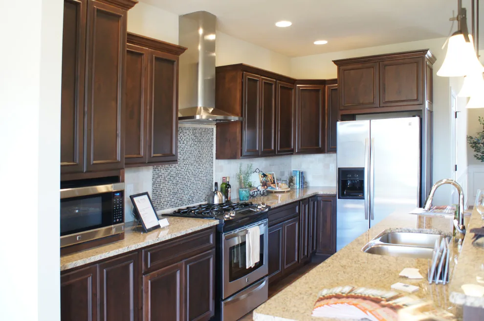 Country Style Alder Kitchen by Mark Hall Cabinetry - Photo 3