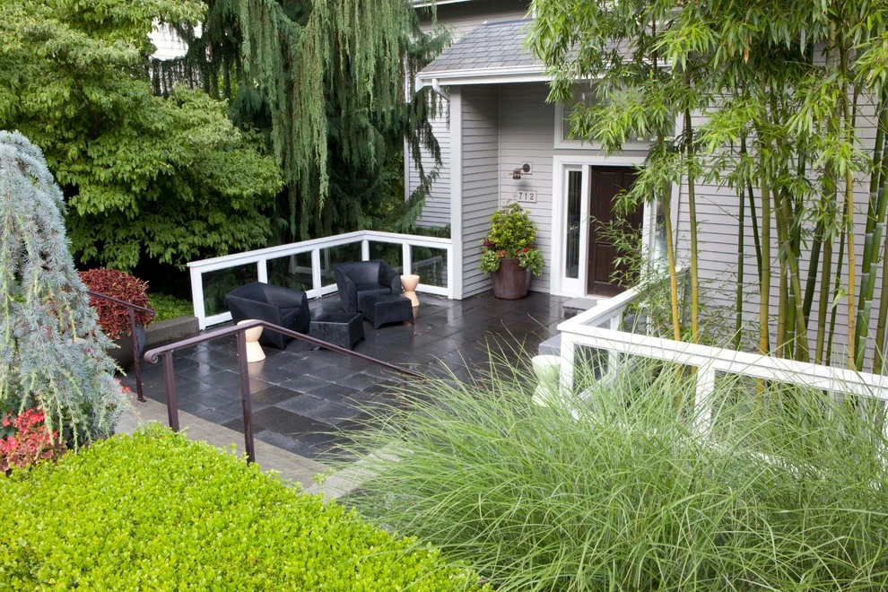 Madrona Contemporary Courtyard by Cambium Inc. - Photo 5