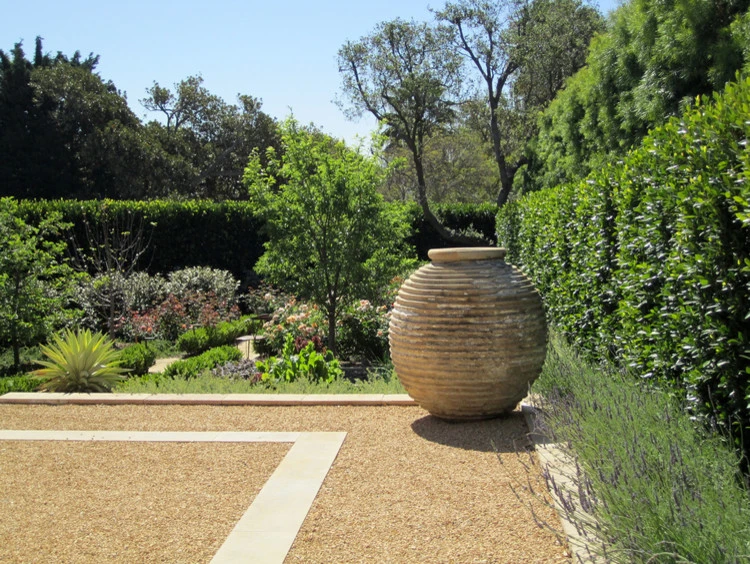 Modern Tranquility by Campion Walker Landscapes - Photo 7