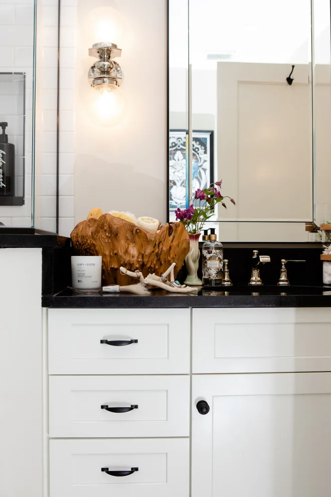 Cozy Sanctuary in a Small Setting by MadDesigns Kitchen, Bath, Interiors - Photo 5
