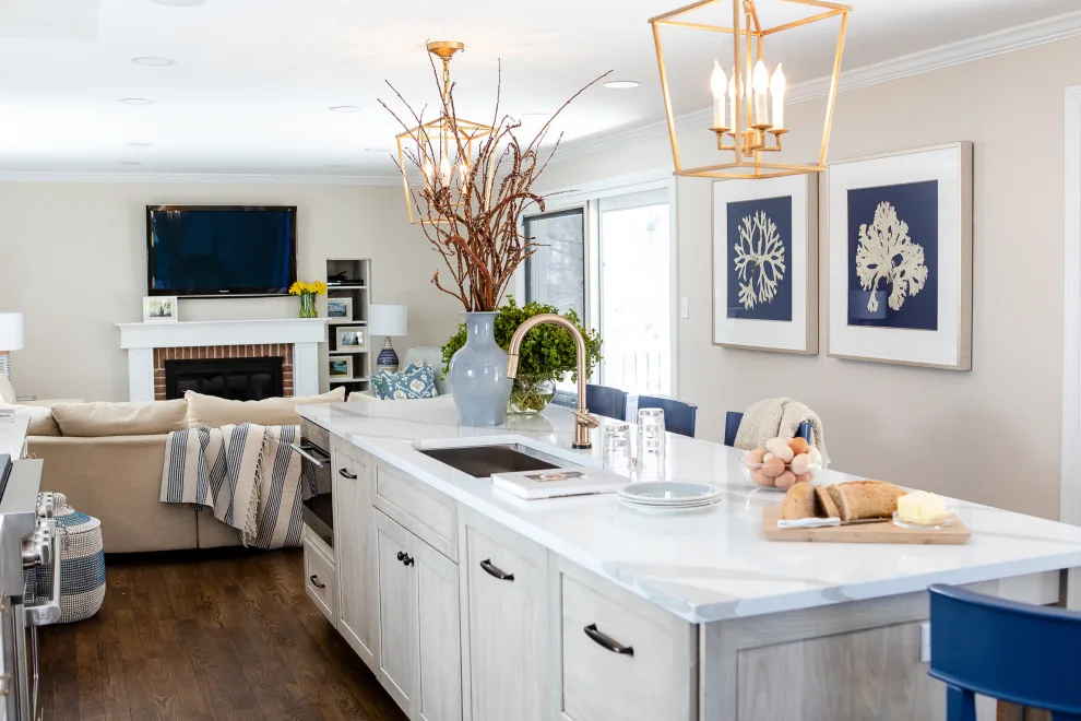 Sag Harbor Atmosphere by MadDesigns Kitchen, Bath, Interiors - Photo 11