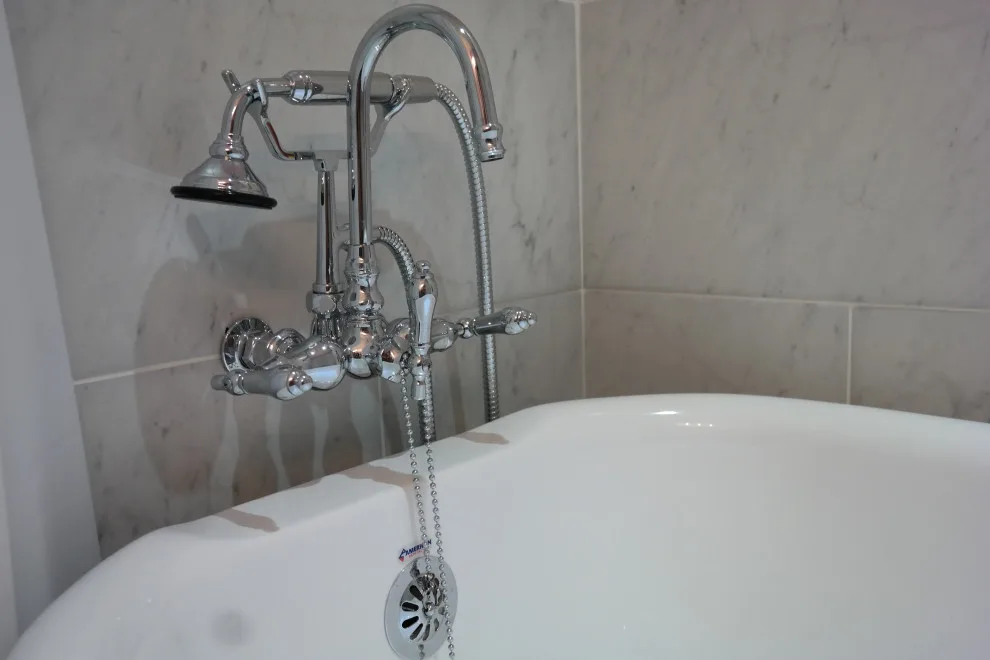Seabreeze Bath Renovation by Julianna Hall - Cambre Kitchens & Bath,LLC - Photo 14