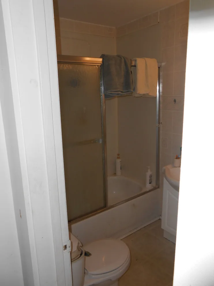 Seabreeze Bath Renovation by Julianna Hall - Cambre Kitchens & Bath,LLC - Photo 10