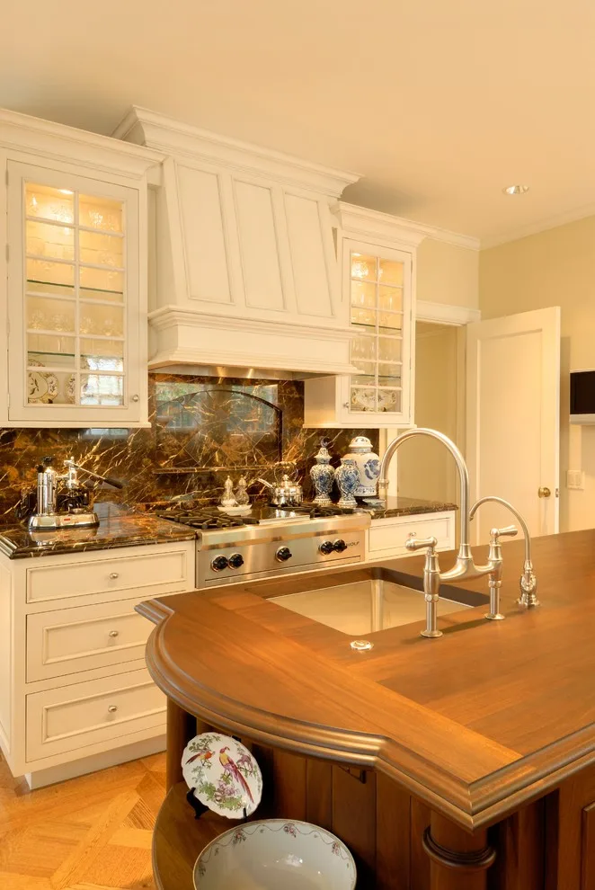 Seattle Heritage Kitchen by Kathleen Donohue, Neil Kelly Co. - Photo 2