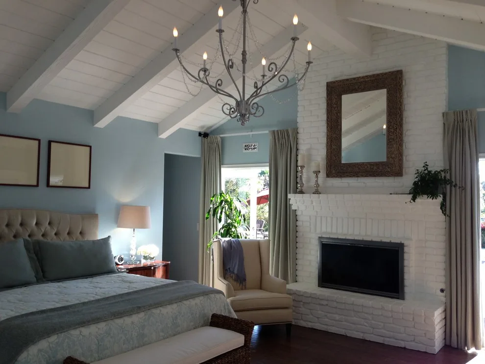 Tranquil View California Primary Suite by Lori Ramsay Design - Photo 3