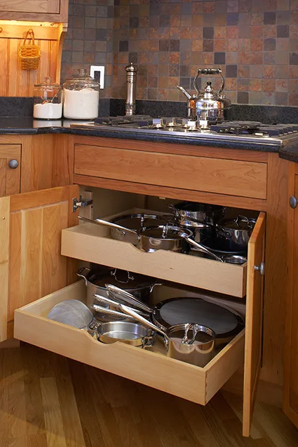 Cherry Shaker Kitchen by The Cabinetworks - Photo 5