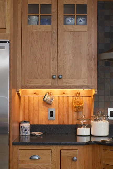 Cherry Shaker Kitchen by The Cabinetworks - Photo 2