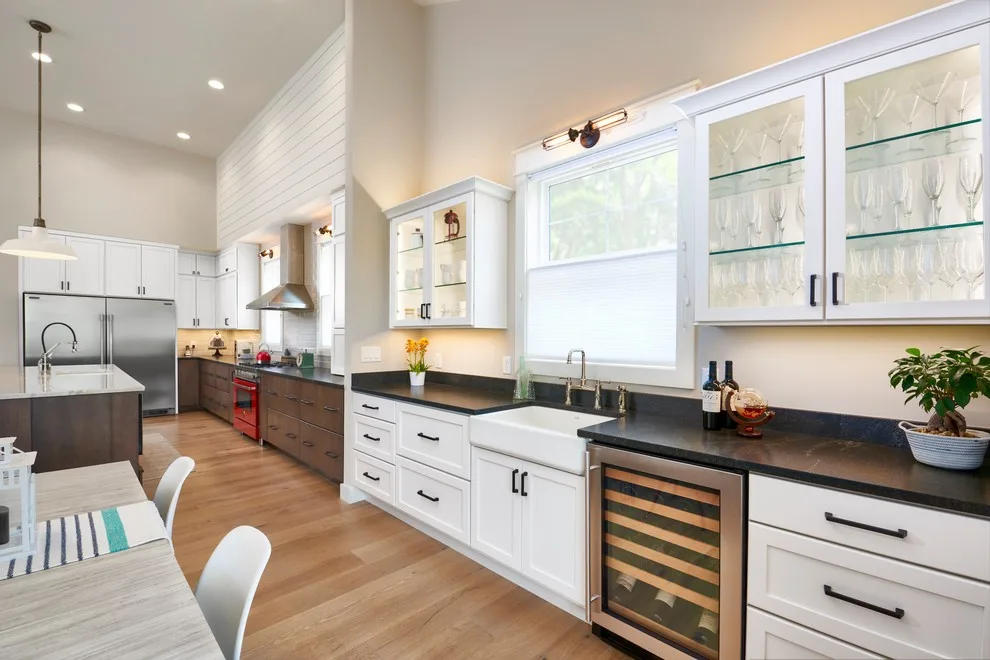 Räke Cabinet & Countertop Solutions - Photo 2
