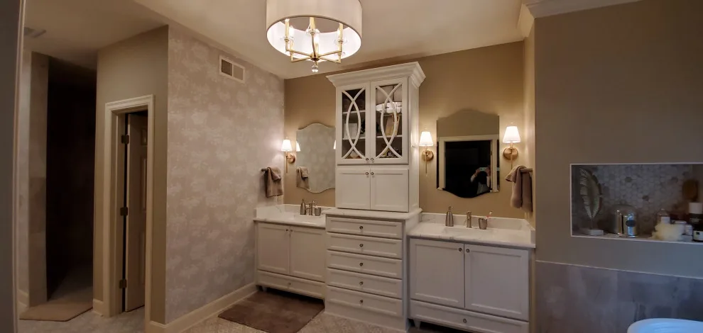Sharon's Master Suite Renovation at Nottingham Estates by BMB Designs LLC - Photo 2