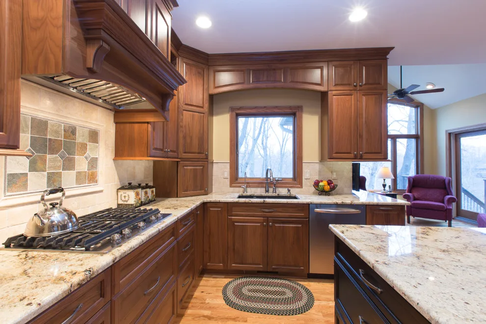 Crimson Culinary by Woodharbor Kitchen & Bath - Photo 2