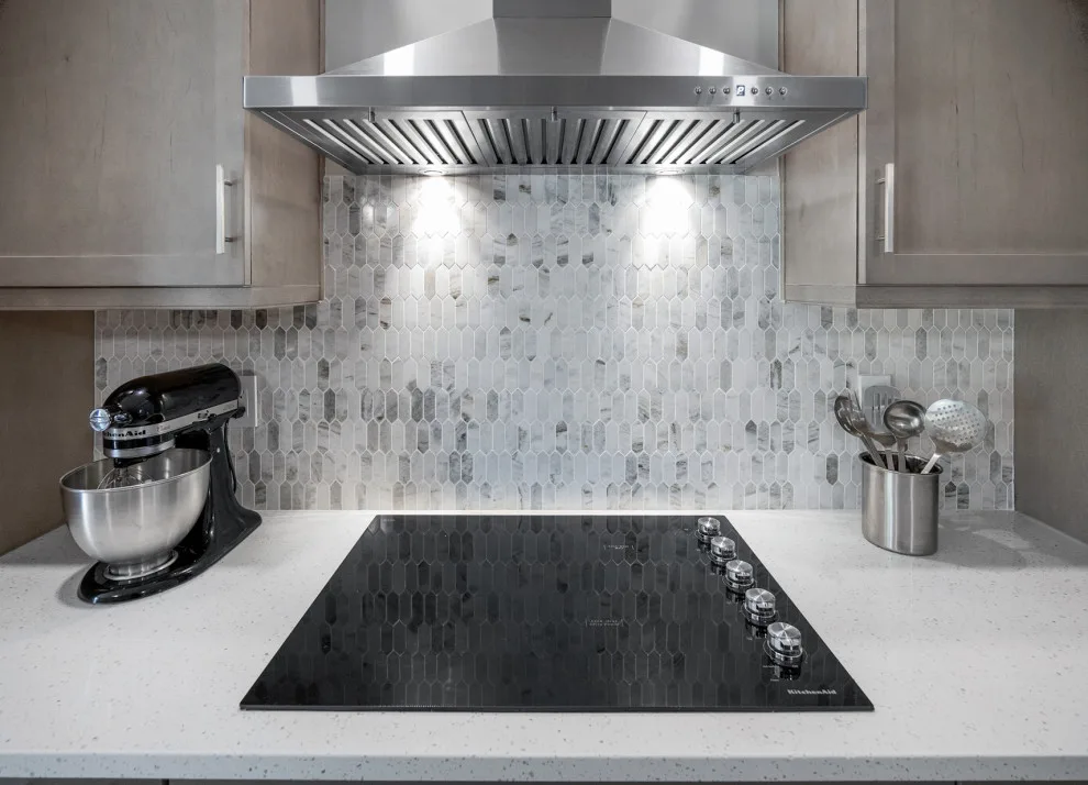 Allie Reed, Designer: Modern and Chic Kitchen Renovation by Woodsman Kitchens And Floors - Photo 8