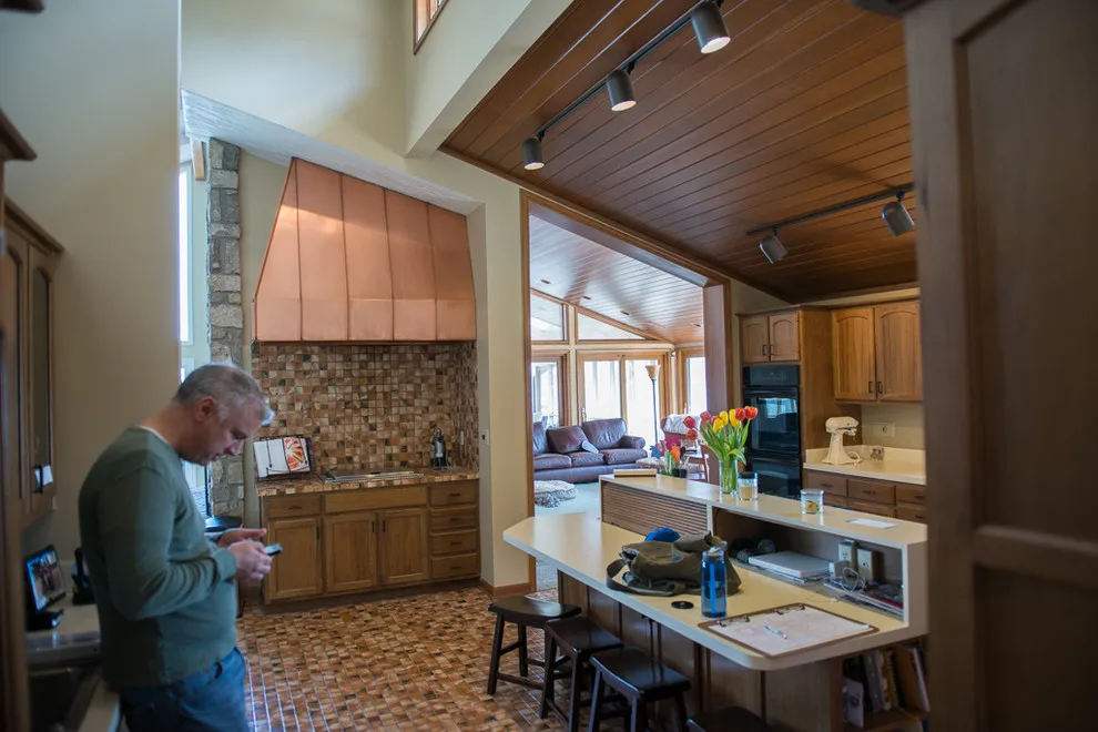 Inclined Ceiling Kitchen and Den by Adam Gibson Design - Photo 6