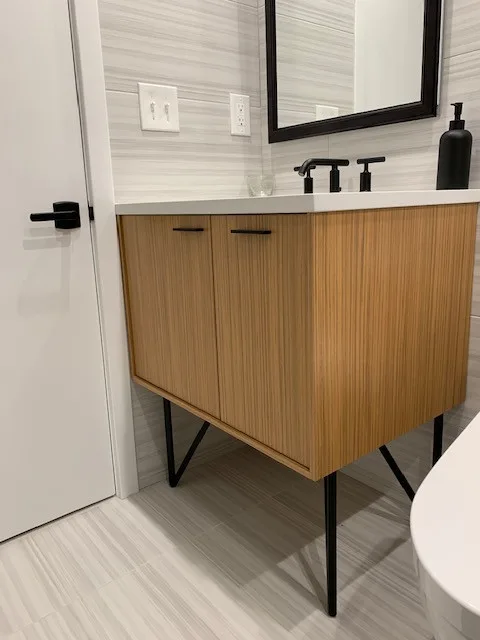 Compact Modern Complete Bathroom by Lifestyle Kitchen & Bath Design, LLC - Photo 14