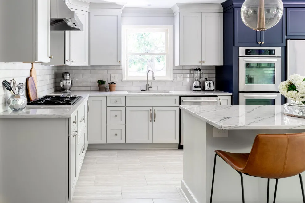 Modern Softness meets Industrial Elegance by Rosa Moreno Kitchens - Photo 5