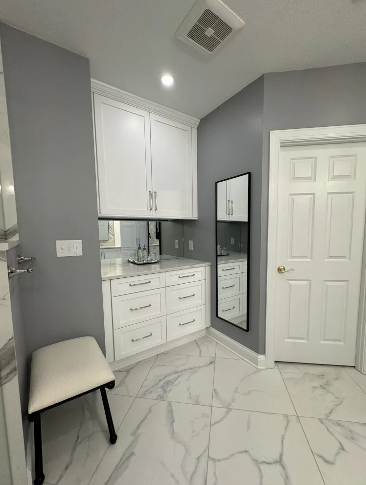 Elegant Retreat: Master Bathroom Makeover by Haute Designs - Photo 11