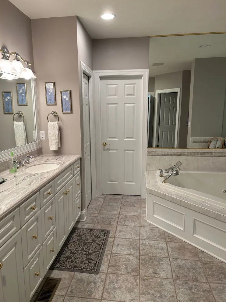 Elegant Retreat: Master Bathroom Makeover by Haute Designs - Photo 5