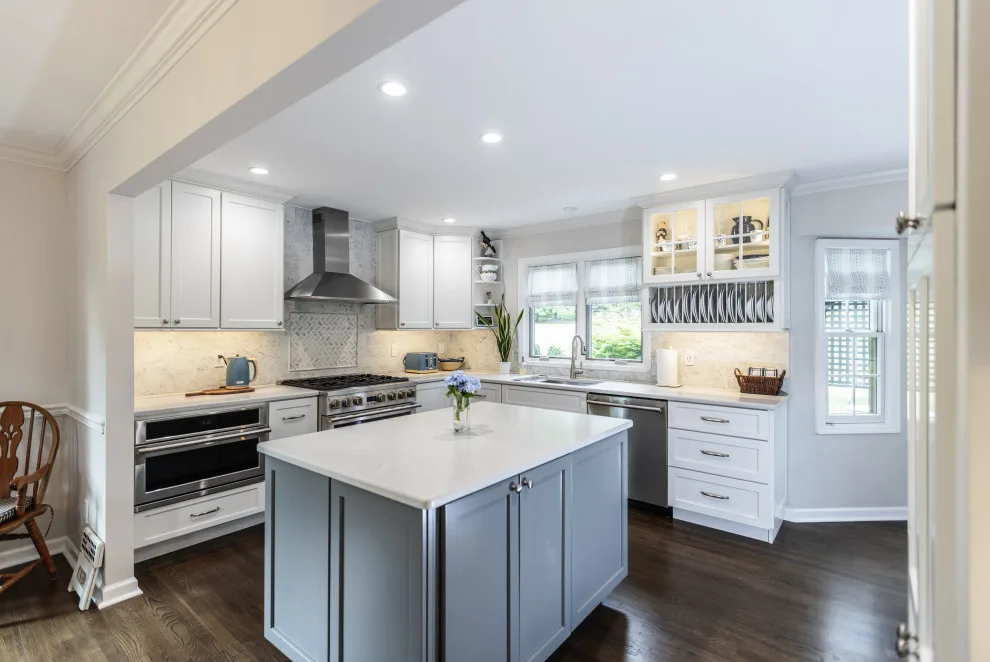 Entertainment-Ready Spaces by J2 Design Studio - Photo 3