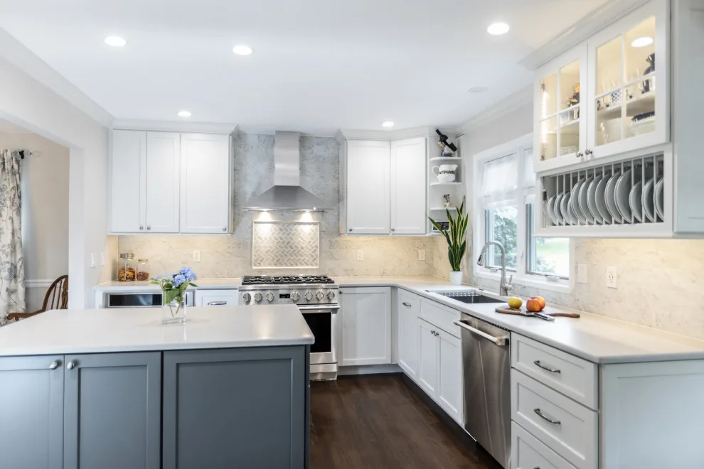 Entertainment-Ready Spaces by J2 Design Studio - Photo 2