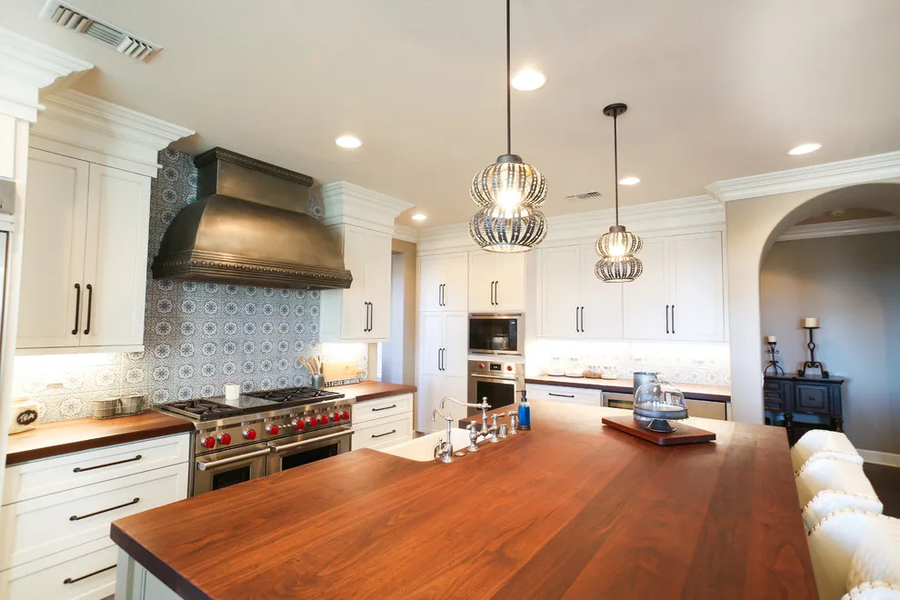 Contemporary Spanish Kitchen by La Costa Cabinets & Design - Photo 7
