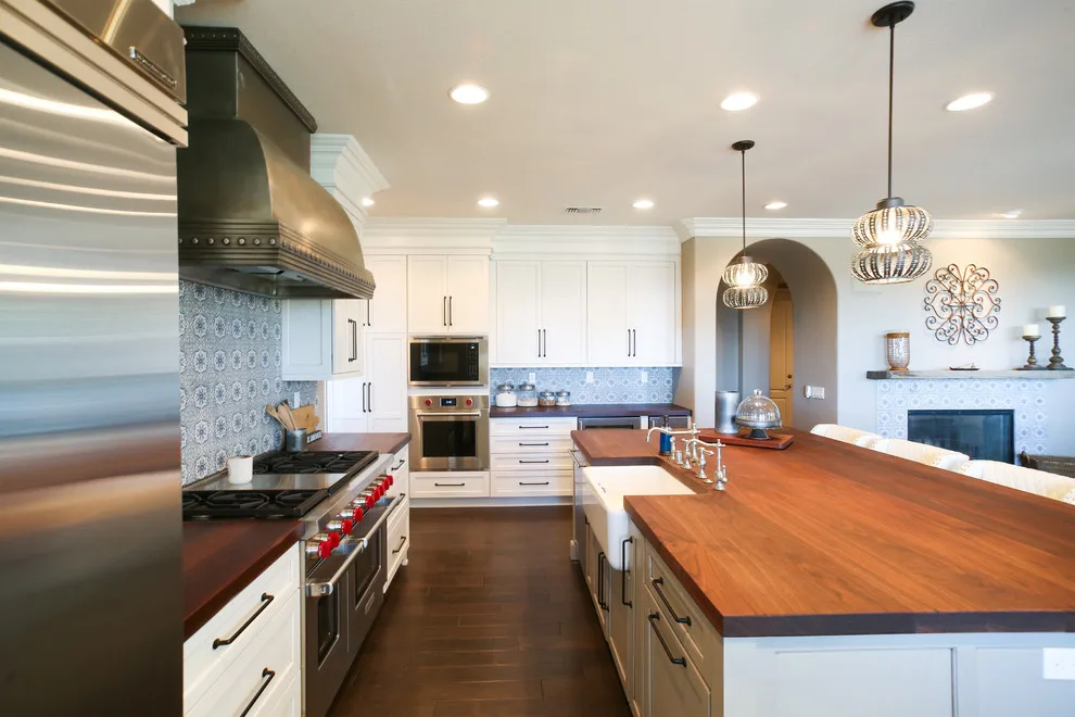 Contemporary Spanish Kitchen by La Costa Cabinets & Design - Photo 8