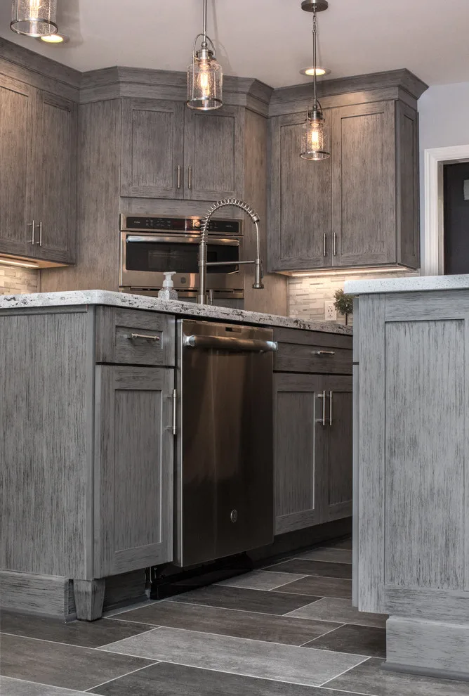 Jones at Stone Lakes by LifeStyle Kitchen & Bath - Photo 3