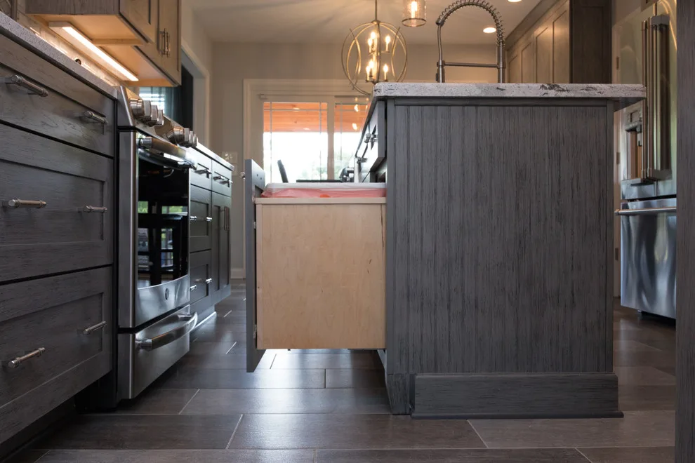 Jones at Stone Lakes by LifeStyle Kitchen & Bath - Photo 20
