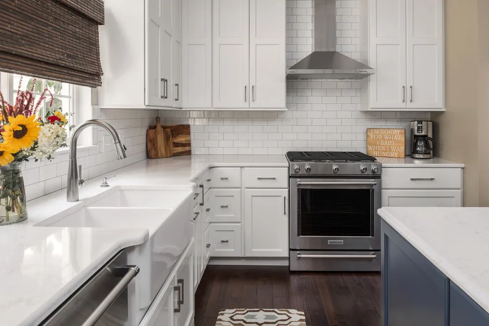 Nantucket Island Court Kitchen by Detailed Designs By Denise - Photo 4