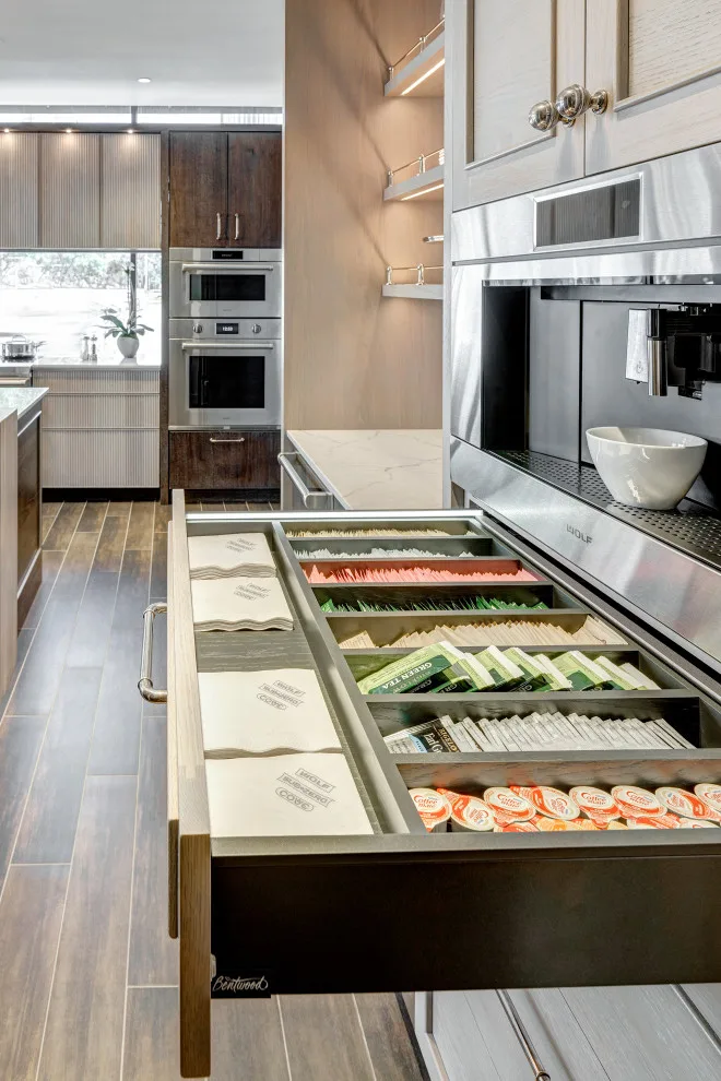 Houston Showroom for Sub-Zero, Wolf, and Cove - Classic Style by Bentwood Of Houston - Photo 14