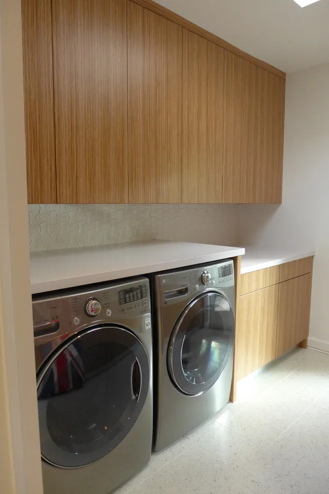 Tanglewood Culinary and Laundry Room by Bentwood Of Houston - Photo 2