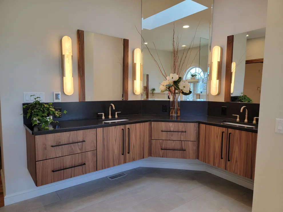 The Canterbury Collection by Jerilyn Horn Kitchen & Bath Design Co. - Photo 3