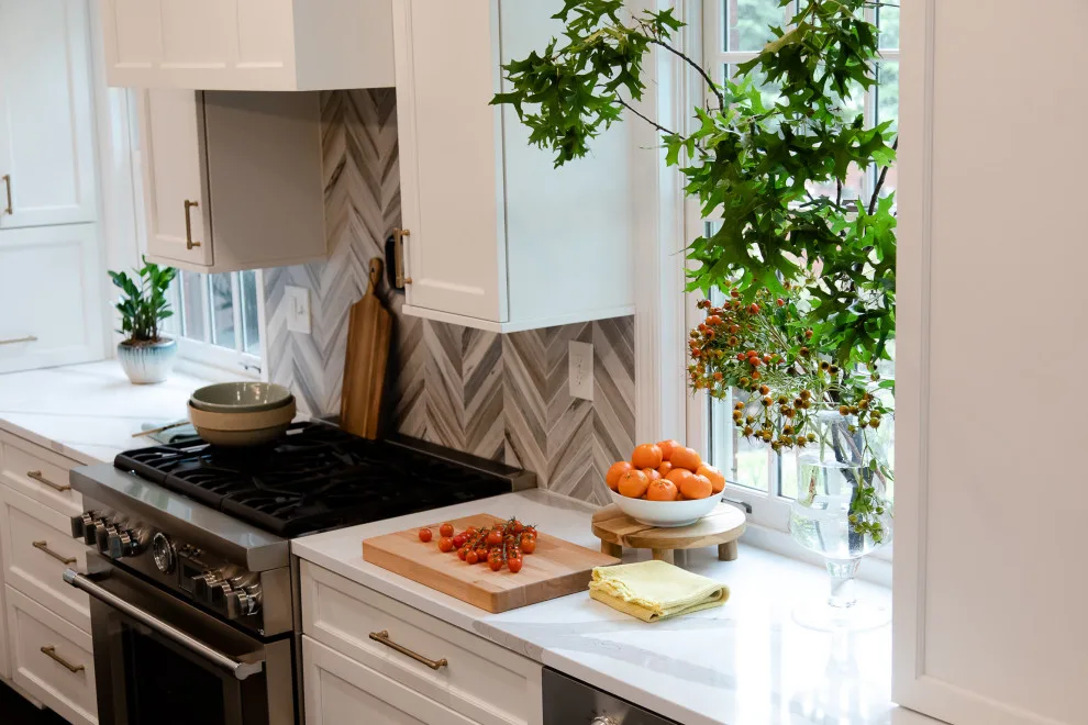 The Family Center by MadDesigns Kitchen, Bath, Interiors - Photo 7
