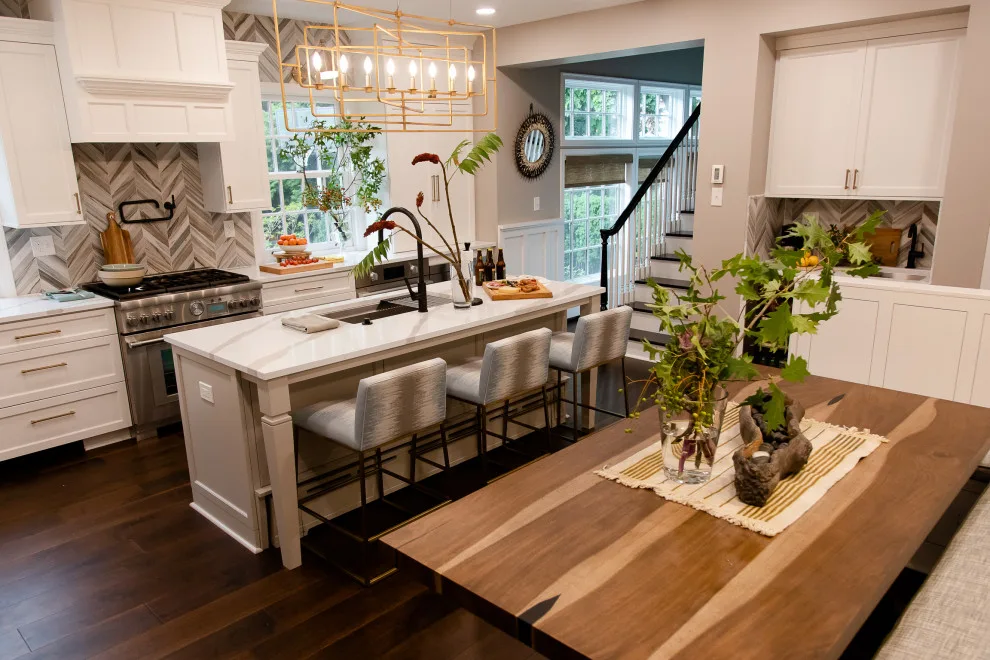 The Family Center by MadDesigns Kitchen, Bath, Interiors - Photo 8