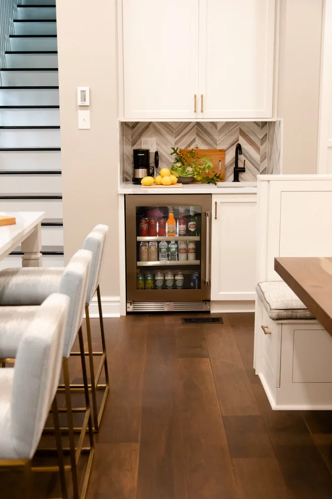 The Family Center by MadDesigns Kitchen, Bath, Interiors - Photo 4