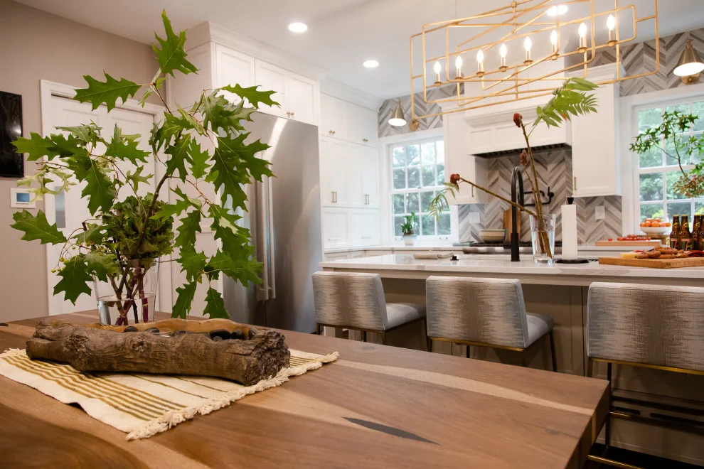 The Family Center by MadDesigns Kitchen, Bath, Interiors - Photo 9