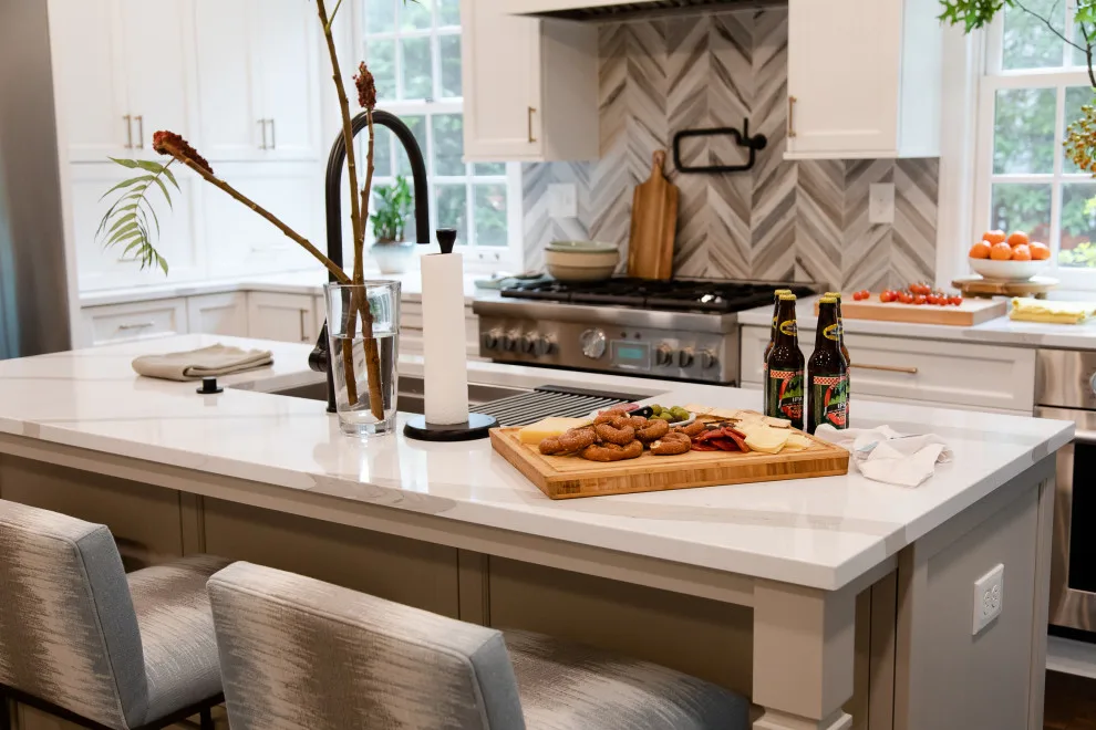 The Family Center by MadDesigns Kitchen, Bath, Interiors - Photo 18