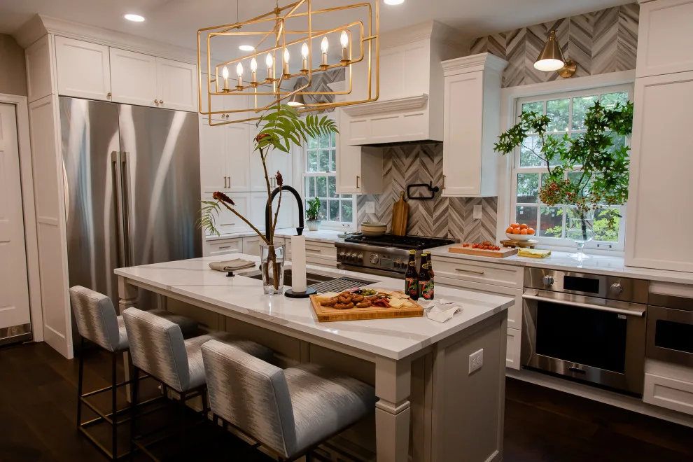 The Family Center by MadDesigns Kitchen, Bath, Interiors - Photo 17