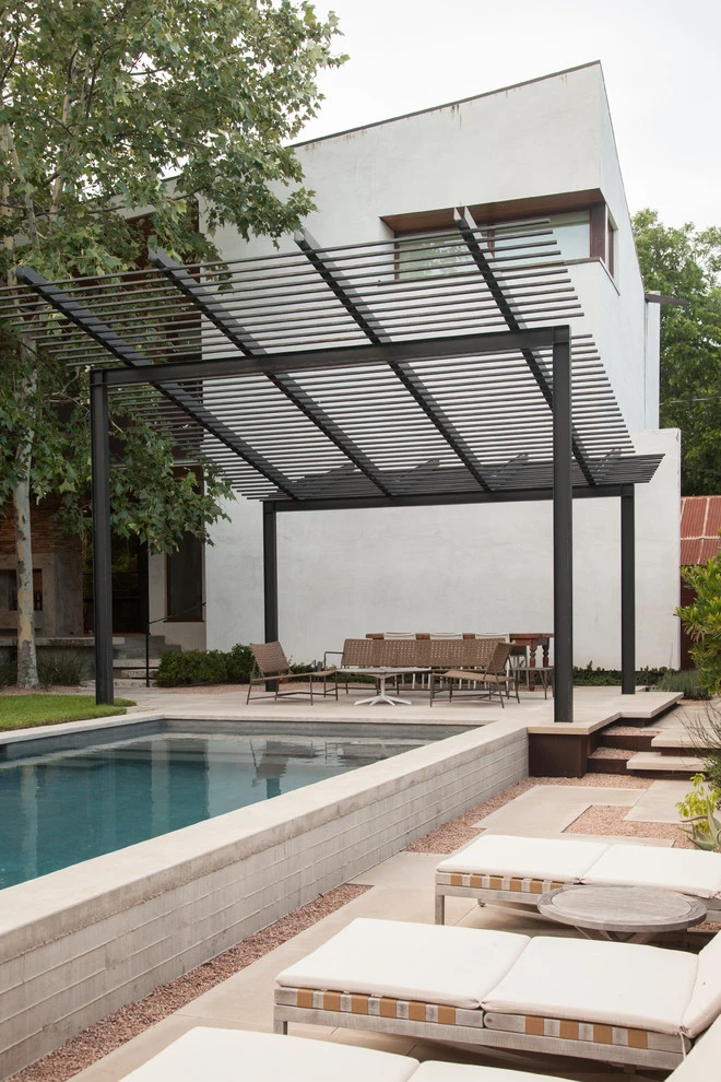 central austin back yard by D-CRAIN Design And Construction - Photo 14