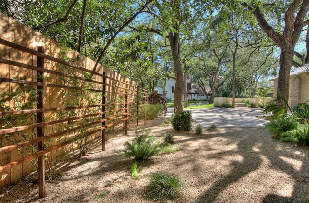 central austin hillside by D-CRAIN Design And Construction - Photo 3