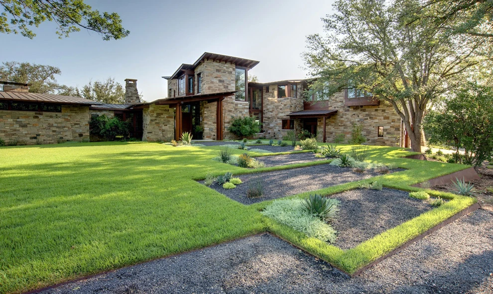 west austin estate by D-CRAIN Design And Construction - Photo 4