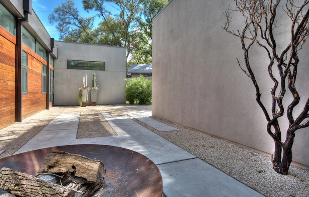 central austin creekside by D-CRAIN Design And Construction - Photo 7